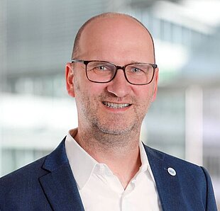 Portraitfoto Dipl.-Ing. Frank Jansen