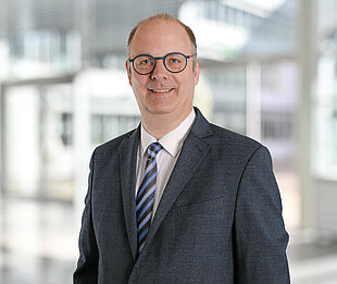 Portraitfoto Stefan Gelb