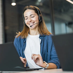 Bild einer Mitarbeiterin des Mitgliedervices des Verein Deutscher Ingenieure