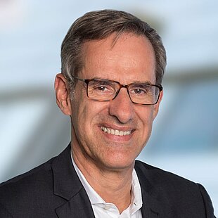 Portraitfoto Dr. Volker Brennecke, VDI e.V.