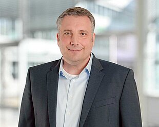 Portraitfoto Geschäftsführer VDI-Gesellschaft Fahrzeug- und Verkehrstechnik Dipl.-Ing. Christof Kerkhoff